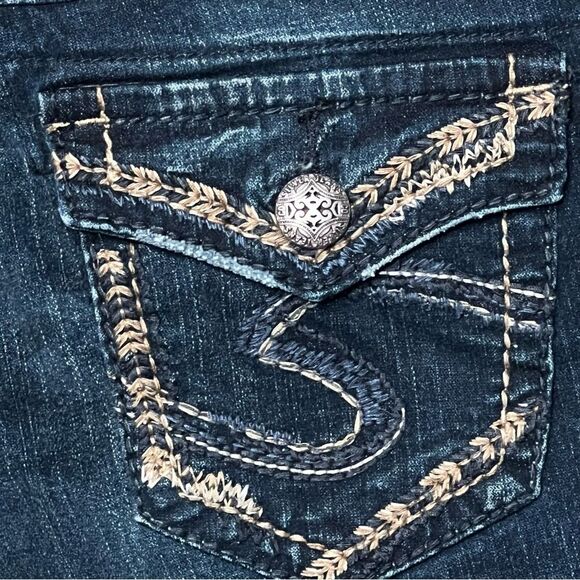 Silver Suki Slim Bootcut Mid-rise Embroidered Dark Wash Denim Jeans - Picture 8 of 16
